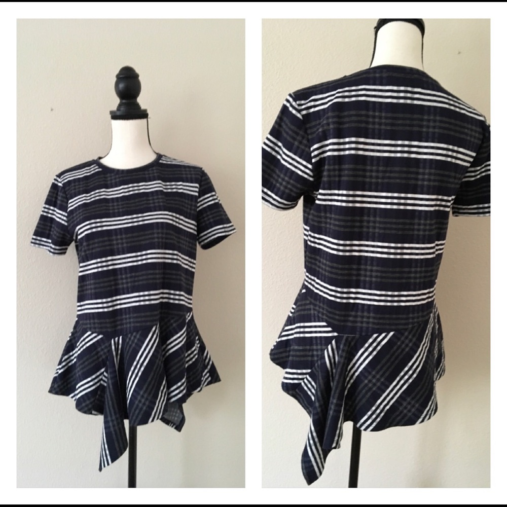 Final Sale DKNY Blue/ White Top - Picture 3 of 4